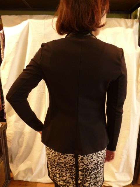 ジャケット