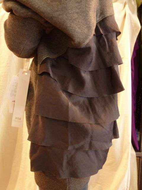 バックフリルカートソー