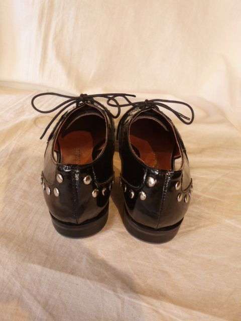 STUD　OPEN　SIDE　LACE　UP