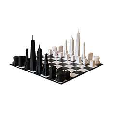NYC スカイライン チェスセット: キッズ|MoMA Design Store (モマデザインストア）