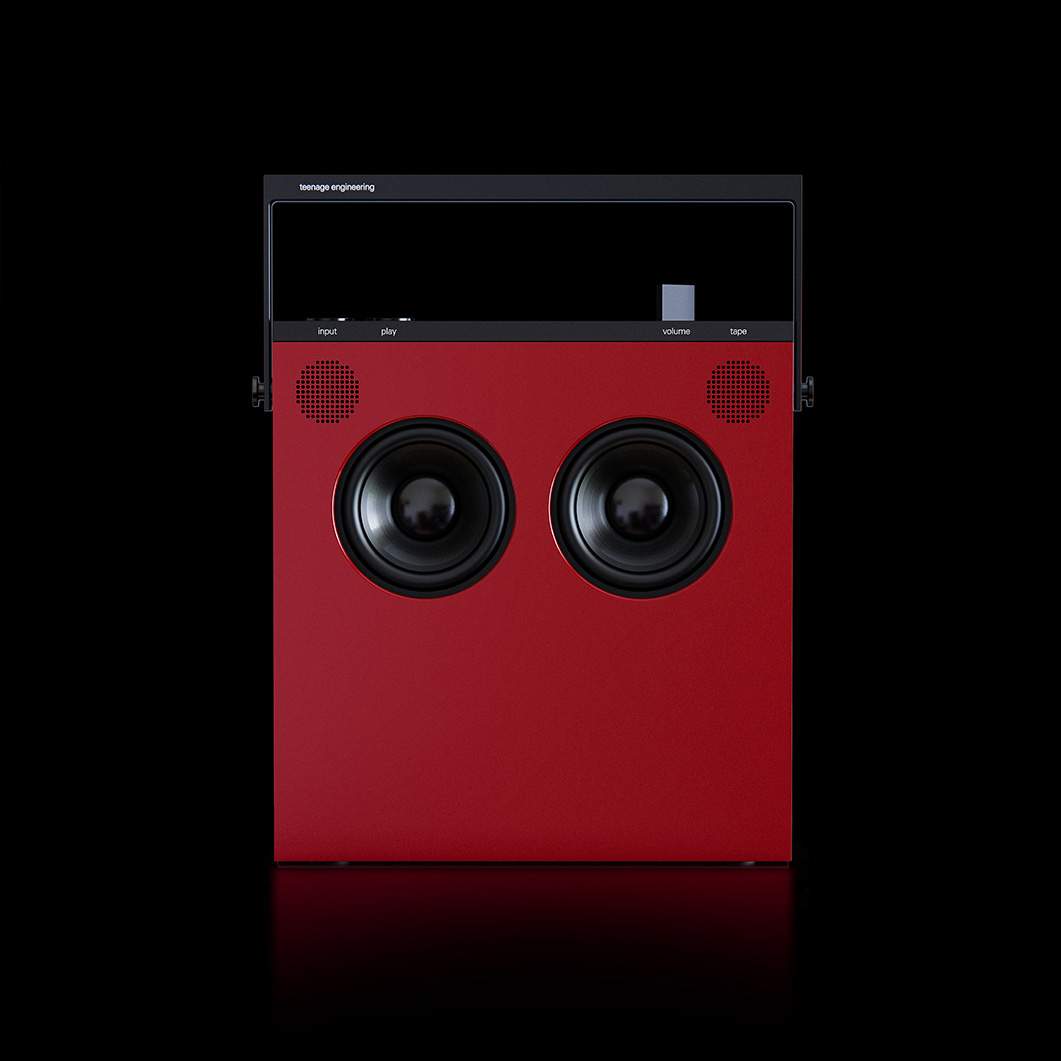 OB-4 ポータブル Bluetoothスピーカー ＆ FMラジオ レッド(レッド)：テック