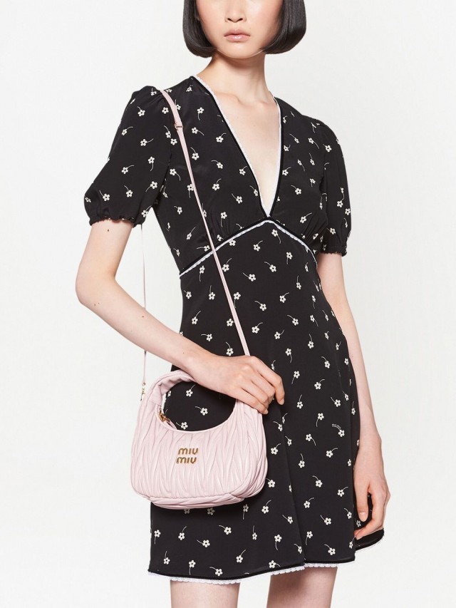 Miu Miu ワンダー マテラッセ ショルダーバッグ ミニ