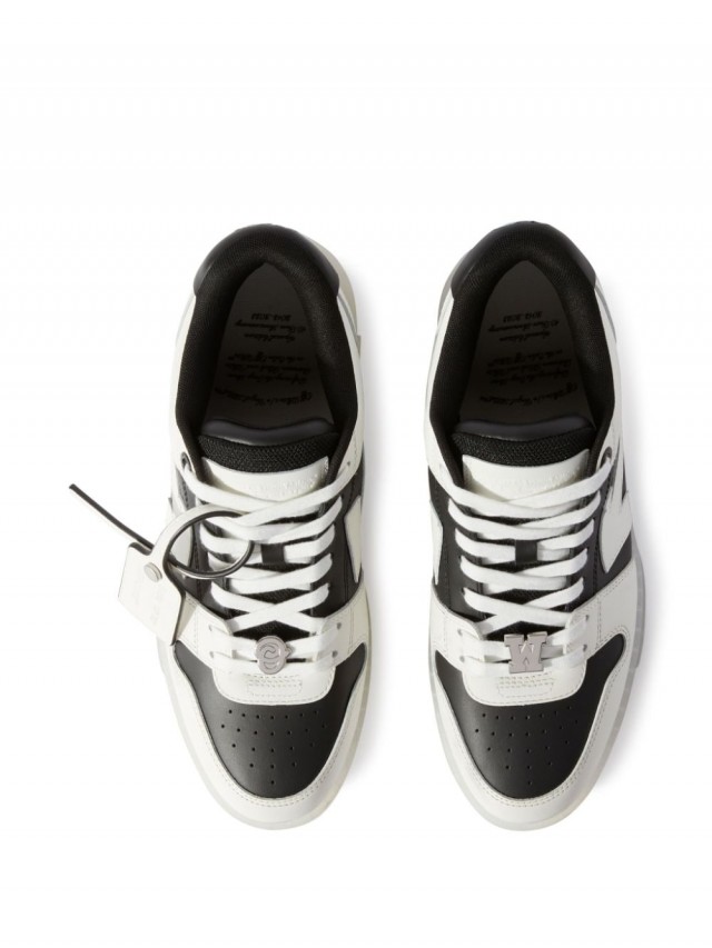 Off-White Out Of Office スニーカー