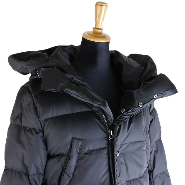 MONCLER：モンクレール　2016年秋冬新作　レディースダウンジャケット　SERRE　ブラック(999)