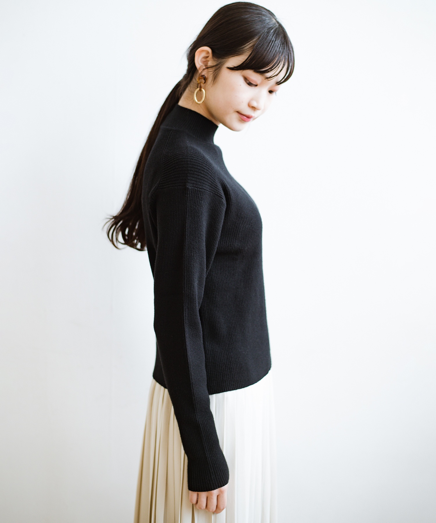 【セール】毎日づかいにとにかく便利！ヘビロテ確実なシンプルリブハイネックニット(503432845) | ハコ(haco!) - MAGASEEK