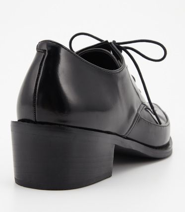 Pointed Toe Oxford Shoes
