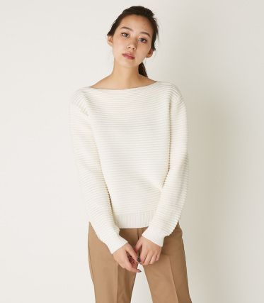 Boatneck box knit tops