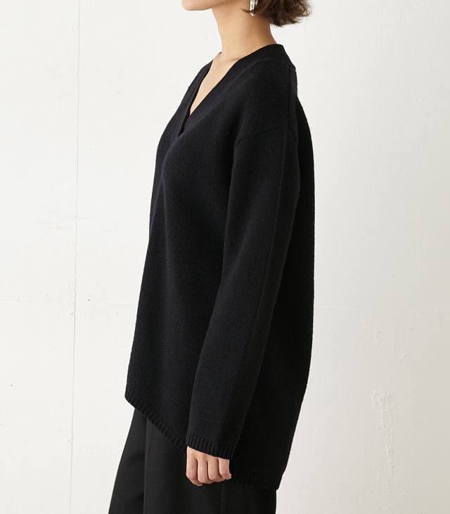 SLY LOOSE V NECK MG TOPS