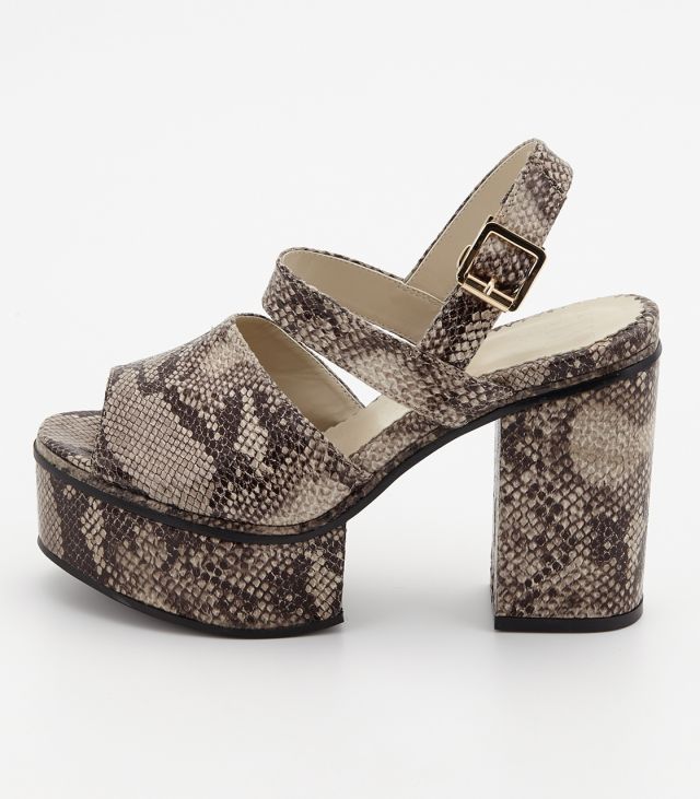 SLY CHUNKY HEEL STRAP SANDAL