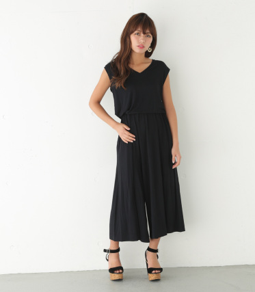 【SLY/スライ】V NECK WIDE コンビネゾン｜シェルター公式通販サイト｜SHEL'TTER WEB STORE
