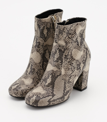 【SLY/スライ】FITTED SHORT BOOTS｜シェルター公式通販サイト｜SHEL'TTER WEB STORE
