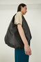 RIM.ARK(リムアーク)｜Leather round tote bag / バッグ/ブラック の通販｜ELLESHOP・(エル・ショップ)