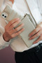 Demiurvo(デミウルーボ)｜【UNISEX】Petit Smartphone Bag/パール の通販｜ELLESHOP・(エル・ショップ)