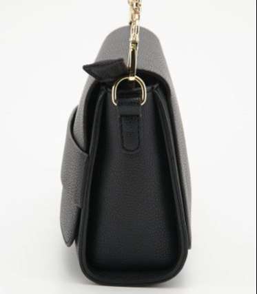 フラップホールベルトクラッチBAG