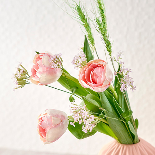 旬の花材「チューリップ」｜日比谷花壇｜フラワーギフト通販