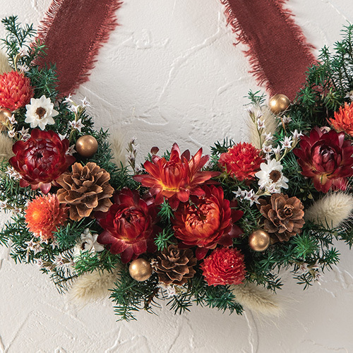 クリスマス プリザーブド＆ドライフラワーハーフリース「ジョーイア」｜花・花束を贈るフラワーギフト通販の【日比谷花壇】
