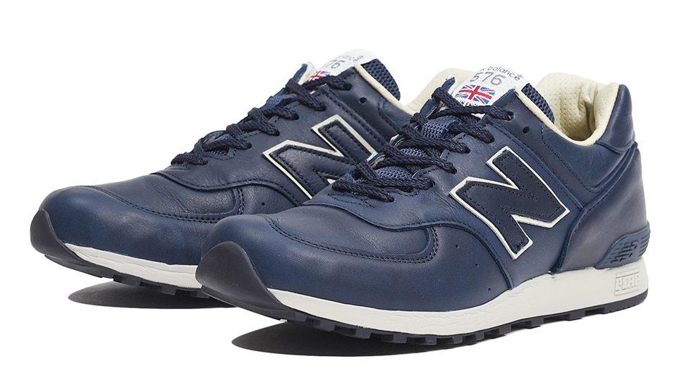 【ニューバランス公式】M576 CNN(NAVY/BEIGE): シューズ | new balance