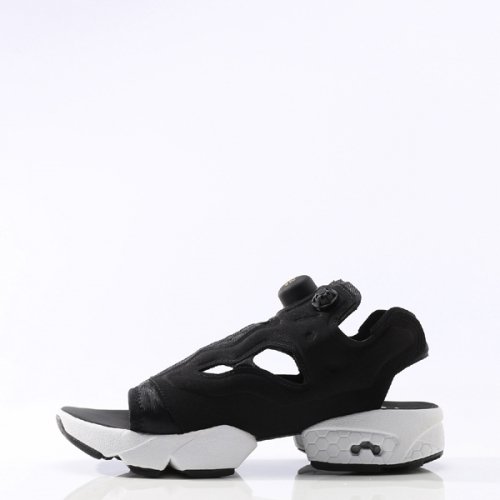 【Reebok公式通販】インスタポンプフューリー サンダル [INSTAPUMP FURY SANDAL][AUX08]｜クラシック シューズ｜リーボック オンラインショップ