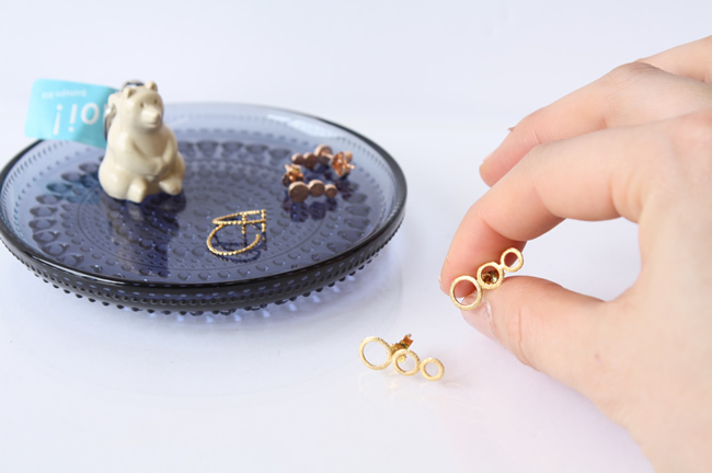 ペニーレ・コリドン　ダイヤモンドカットピアス（シルバー）e-381s/PERNILLE CORYDON