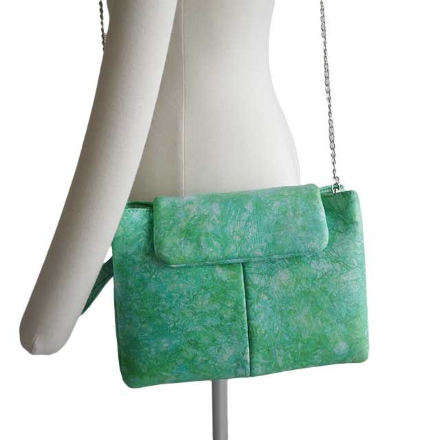 BG-04-JNGLSwallow Bag