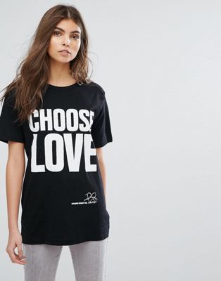 Help Refugees | Help Refugees Choose Love T-Shirt In Black