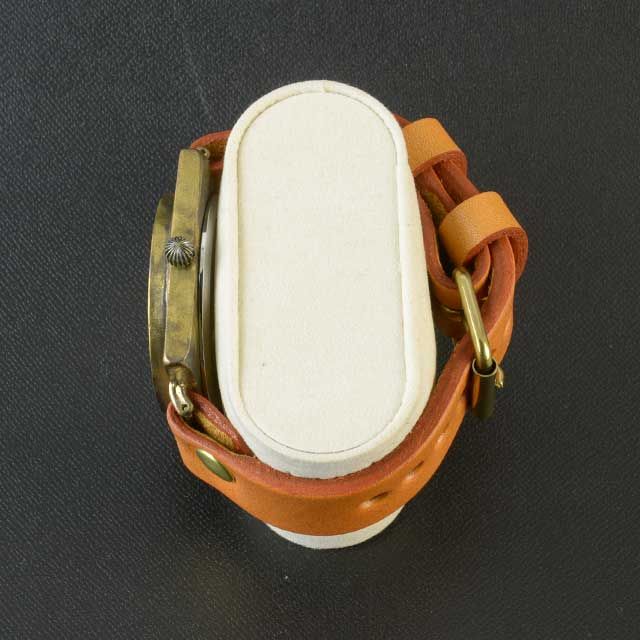 手巻きBrass(真鍮) JUMBOスクエア 立体インデックス [BHW096 SV/CA]｜腕時計｜渡辺工房｜