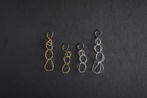 Bee Dance earring 4 (片耳) | MEGUMI TOYOKAWA