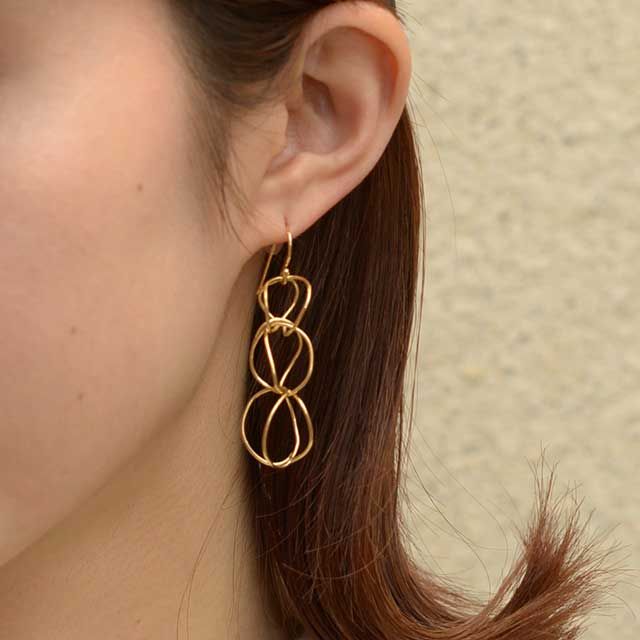 Bee Dance Earring 3(片耳) | MEGUMI TOYOKAWA