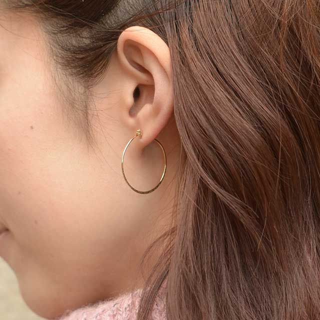 KU-CROISSANT 10kピアス