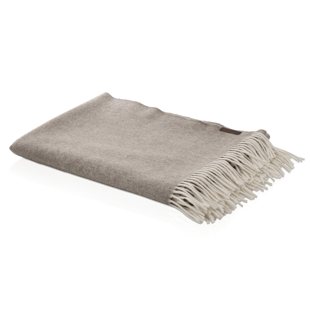 カシミア スロー （Fritz Hansen / フリッツ・ハンセン） ｜【SEMPRE.JP】公式通販 家具・雑貨・インテリアショップのセンプレ