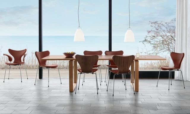 セブンチェア 150周年アニバーサリーコレクション フロントパディング / グレースレザー クローム脚 (Fritz Hansen / フリッツ・ハンセン） ｜【SEMPRE.JP】公式通販 家具・雑貨・インテリアショップのセンプレ