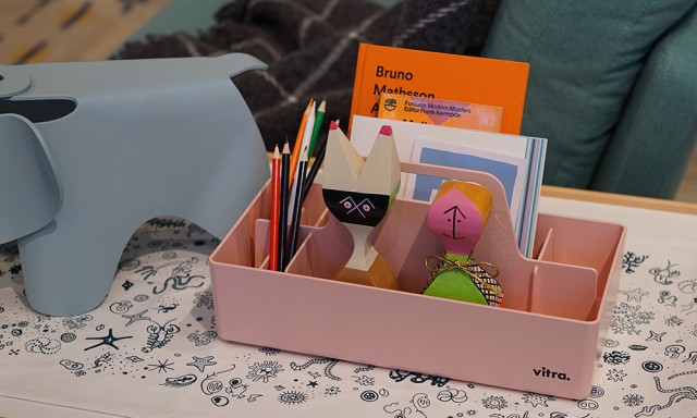 ツールボックスRE  / ペールローズ (vitra ヴィトラ) ｜【SEMPRE.JP】公式通販 家具・雑貨・インテリアショップのセンプレ