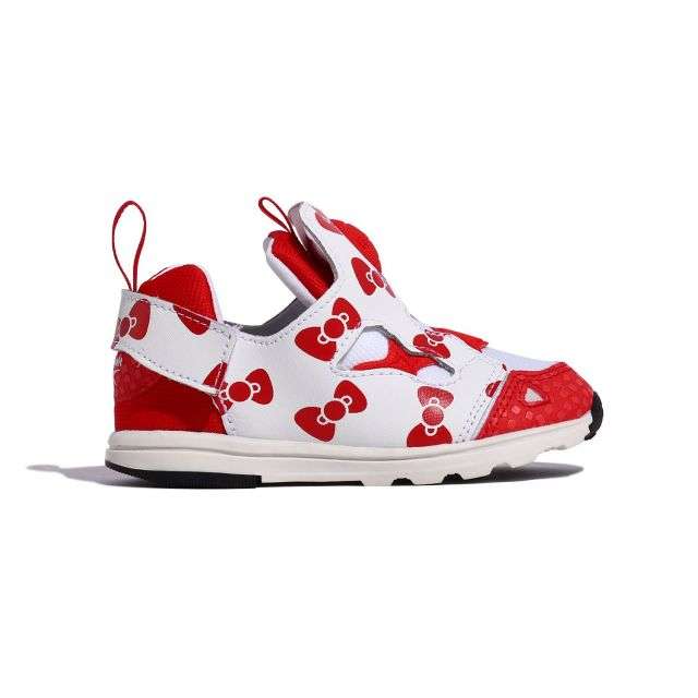 【Reebok公式通販】ハローキティ × VERSA PUMP FURY[JAC82]｜クラシック キッズ／子供用 シューズ｜リーボック オンラインショップ