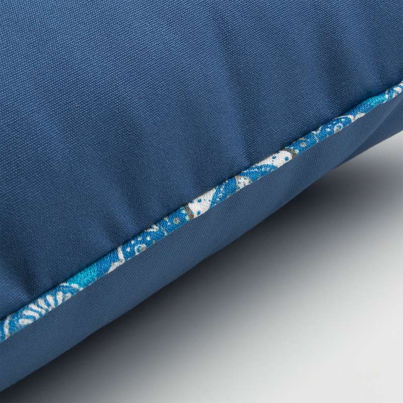BLEU Cushion 45x45 fabric blue | 商品カテゴリー,ホームテキスタイル | LaForma Japan