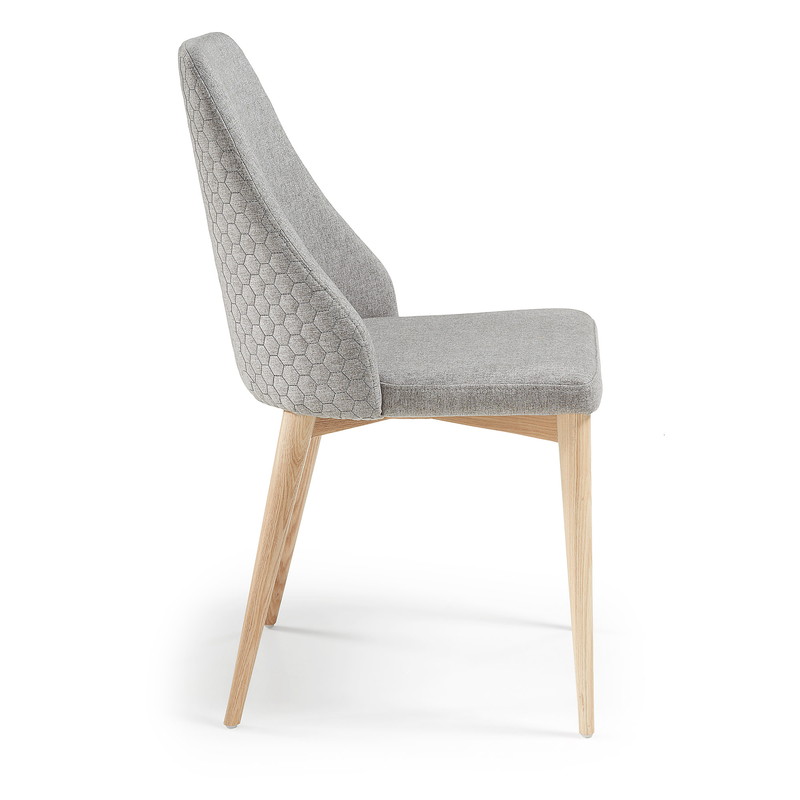 ROXIE Chair natural wood quilted fabric light grey【2脚セット】 | 商品カテゴリー,チェア | LaForma Japan