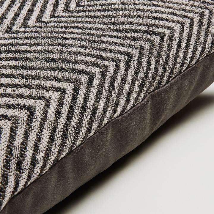 SPAIG Cushion cover 30x50 fabric combination black | 商品カテゴリー,ホームテキスタイル | LaForma Japan