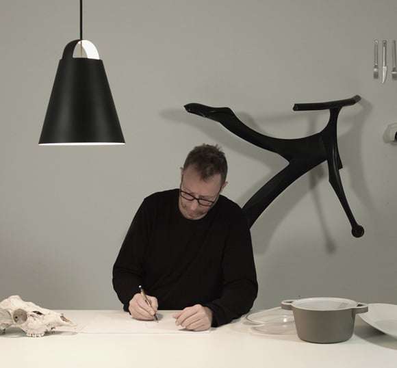 【コードカット無料】louis poulsen（ルイスポールセン）「Above（アバーヴ）」φ250mm/ブラック[6005741911479] | ペンダントライト（北欧系） | 照明器具の通販「ヤマギワオンラインストア」