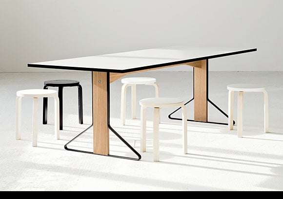 artek(アルテック)「KAARI TABLE(カアリ・テーブル)」W200cm ブラックステインオーク/ホワイトグロッシー | テーブル / デスク | 家具の通販「ヤマギワオンラインストア」