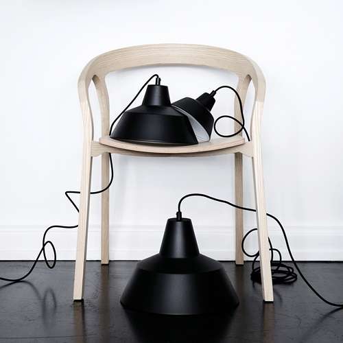 MADE BY HAND（メイド・バイ・ハンド）「The work shop lamp LARGE」ラージ/ブラック（ランプ別） | ペンダントライト | 照明器具の通販「ヤマギワオンラインストア」