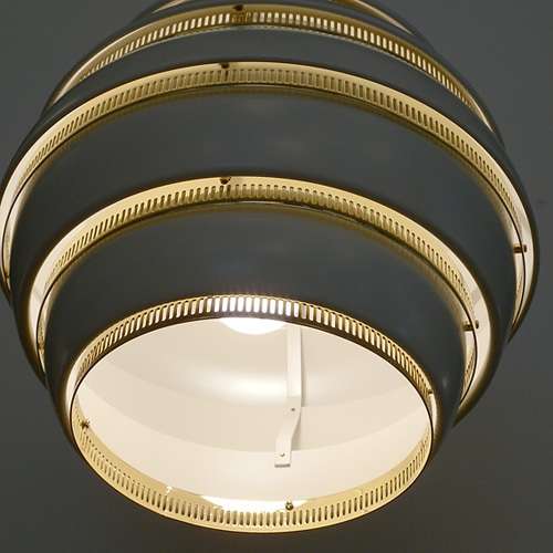 【コードカット無料】artek(アルテック)「A331 BEEHIVE(1953)」ブラス[914A331/BRASS] | ペンダントライト | 照明器具の通販「ヤマギワオンラインストア」