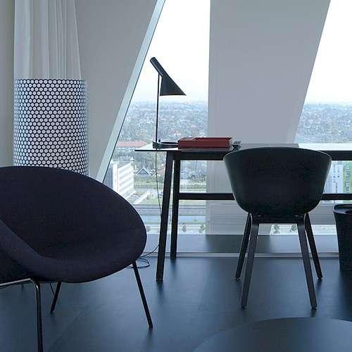 louis poulsen（ルイスポールセン）「AJ TABLE」ブラック[6005744905026] | テーブルスタンド | 照明器具の通販「ヤマギワオンラインストア」