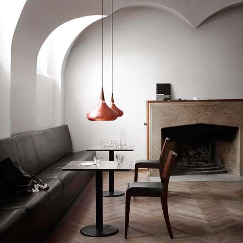 Fritz Hansen(フリッツ・ハンセン)「ORIENT COPPER P2（オリエント)」コッパー(ランプ別)(ライトイヤーズ) | 北欧 | ペンダントライトの通販「ヤマギワオンラインストア」