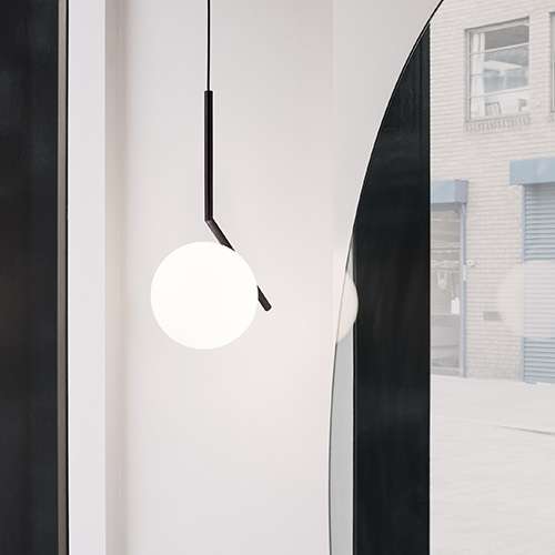 【予約注文】FLOS（フロス）ペンダント照明 IC LIGHTS S2 ブラック | ペンダントライト | 照明器具の通販「ヤマギワオンラインストア」