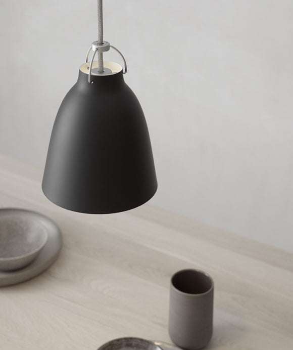 Fritz Hansen（フリッツ・ハンセン）「CARAVAGGIO MATT P4（カラヴァジオ）」マットホワイト（ランプ別）【要取付工事】（ライトイヤーズ）（受注品） | 北欧 | ペンダントライトの通販「ヤマギワオンラインストア」