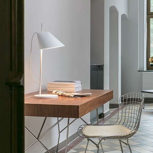 【5月中旬入荷予定】louis poulsen（ルイスポールセン） テーブル照明 Yuh Table ホワイト | テーブルスタンド | 照明器具の通販「ヤマギワオンラインストア」