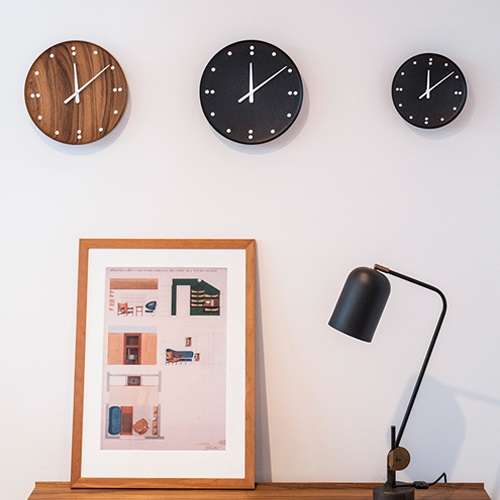 Finn Juhl（フィン・ユール）Wall Clock Black 250mm[996FJ781] | 掛時計 | インテリア雑貨の通販「ヤマギワオンラインストア」