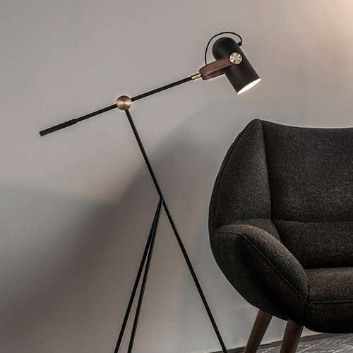 LE KLINT（レ・クリント）フロア照明 CARRONADE Floor Lamp（カロネード フロアランプ）LOW  【受注品】（ランプ別） | フロアスタンド | 照明器具の通販「ヤマギワオンラインストア」
