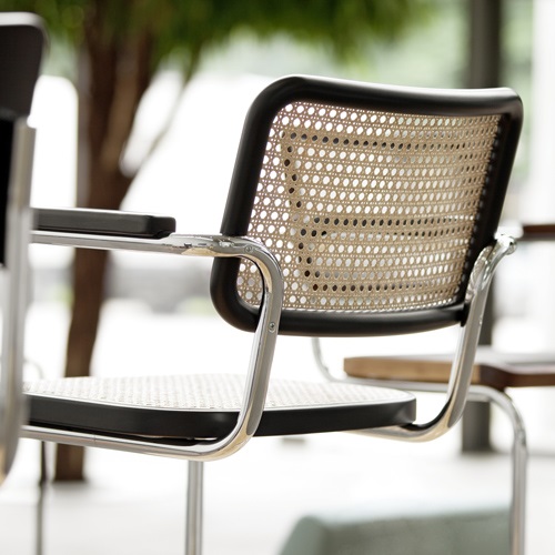 THONET キャンティレバーチェア no.S64V ブラック | ラウンジチェア／他 | チェアの通販「ヤマギワオンラインストア」