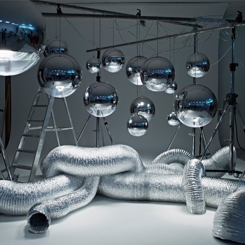 TOM DIXON（トム・ディクソン）「MIRROR BALL PENDANT 40（ミラーボール）」クローム（ランプ別）【専用ランプ】[771MBB40A] | TOM DIXON | ペンダントライトの通販「ヤマギワオンラインストア」