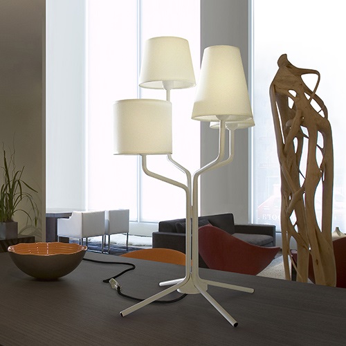 almerich（アルメリッチ） テーブル照明 TRIA TABLE ブラック 受注品 | テーブルスタンド | 照明器具の通販「ヤマギワオンラインストア」